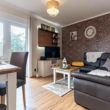 Apartment In Westerdeichstrich